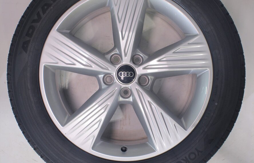 Audi Audi Q4 e-tron 19 inch velgen Yokohama Winterbanden Nieuw Origineel