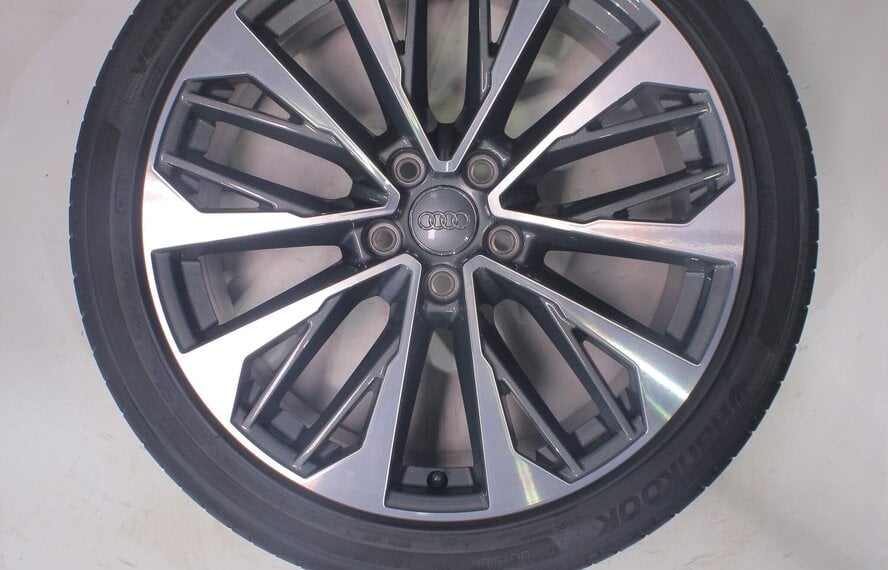 Audi Audi Q2 81A 19 inch velgen Hankook Zomerbanden Origineel