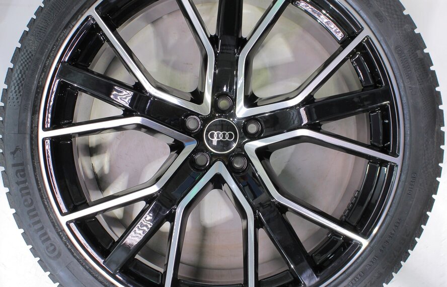 Audi Audi Q7 4M 22 inch velgen Continental Winterbanden Nieuw Origineel