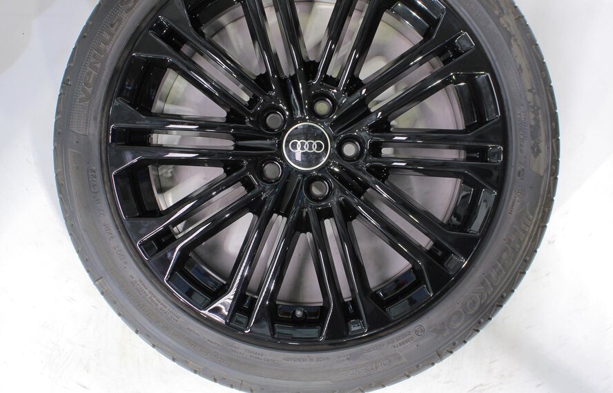 Audi Audi A5 S5 B9 18 inch velgen Hankook Zomerbanden Origineel