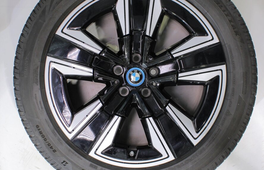BMW BMW iX3 G08 842 19 inch velgen Bridgestone Winterbanden Origineel