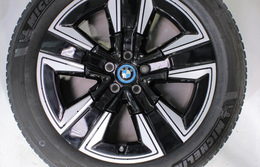 BMW BMW iX3 G08 842 19 inch velgen Michelin Runflat Winterbanden Origineel