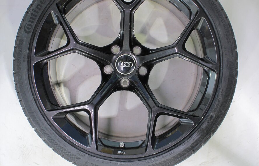 Audi Audi RS4 RS5 B9 20 inch velgen Continental Winterbanden Nieuw Origineel