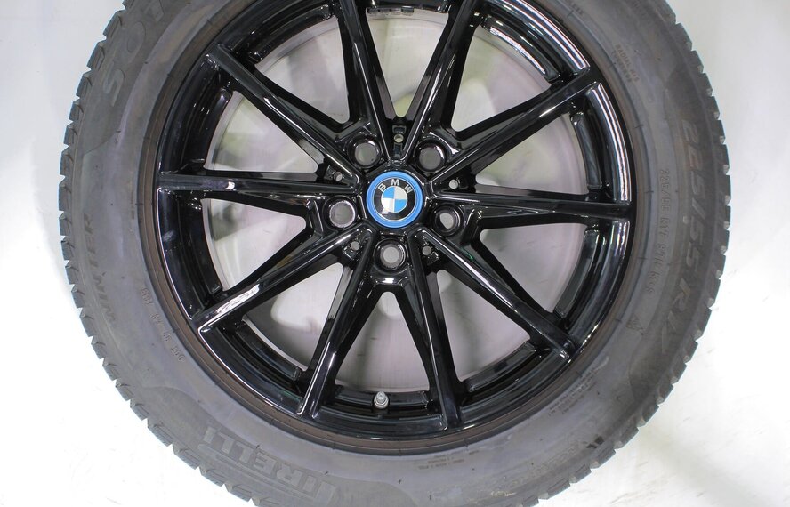 BMW BMW 4 serie i4 G26 851 17 inch velgen Pirelli Winterbanden Origineel