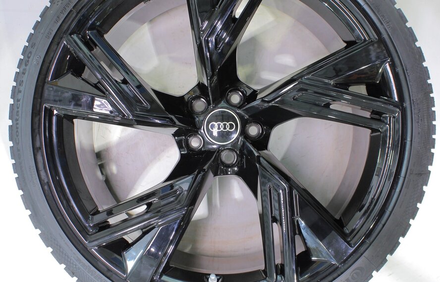 Audi Audi RS6 22 inch velgen Continental Winterbanden Nieuw Origineel