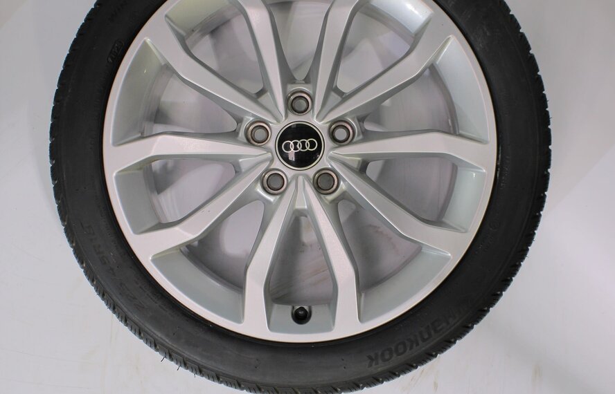 Audi Audi A4 S4 B9 8W 18 inch velgen Hankook Winterbanden Nieuw Origineel