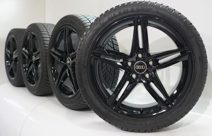 Audi Audi A4 S4 B9 8W 18 inch velgen Goodyear Winterbanden Origineel