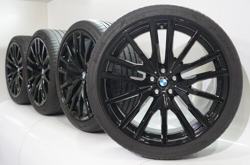 BMW BMW X5 G05 X6 G06 742M 22 inch velgen Pirelli Zomerbanden Origineel