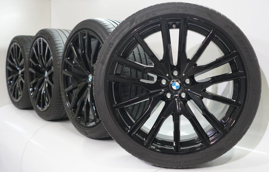 BMW BMW X5 G05 X6 G06 742M 22 inch velgen Pirelli Zomerbanden Origineel