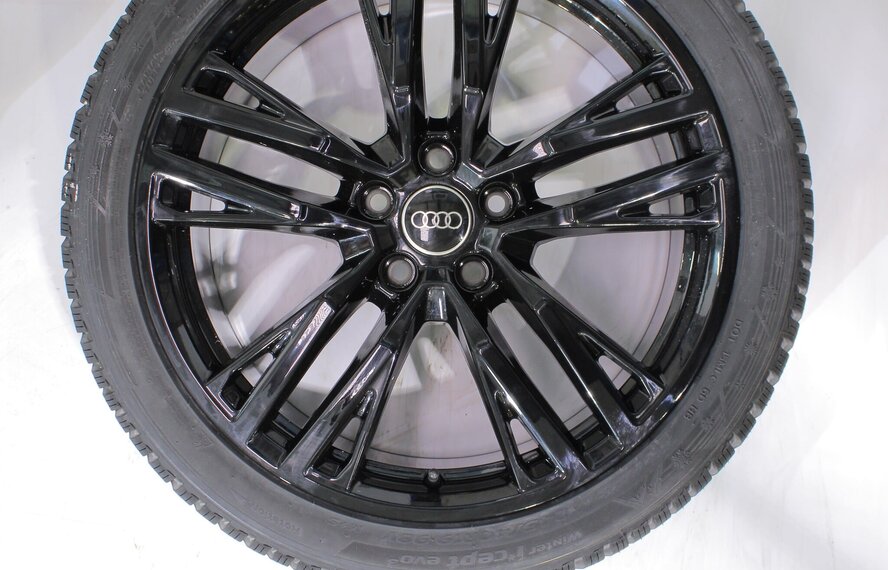 Audi Audi A5 S5 B10 19 inch velgen Hankook Winterbanden Nieuw Origineel