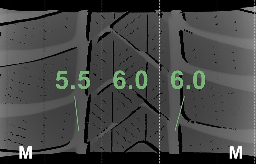 BMW BMW 2 serie U06 Active Tourer 833 17 inch velgen Pirelli Winterbanden Origineel