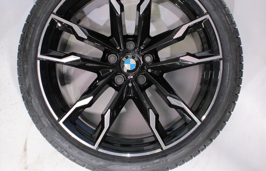 BMW BMW Z4 G29 800M 19 inch velgen Pirelli Zomerbanden Nieuw Origineel