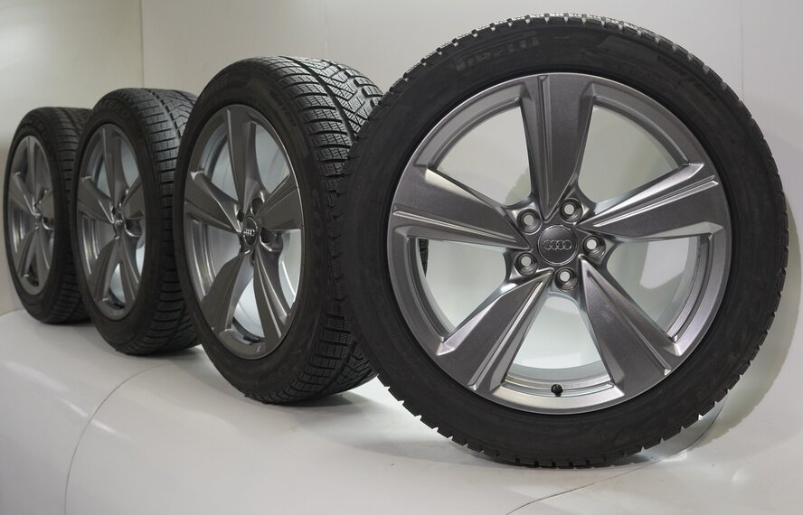 Audi Audi Q3 83H 19 inch velgen Pirelli Winterbanden Origineel