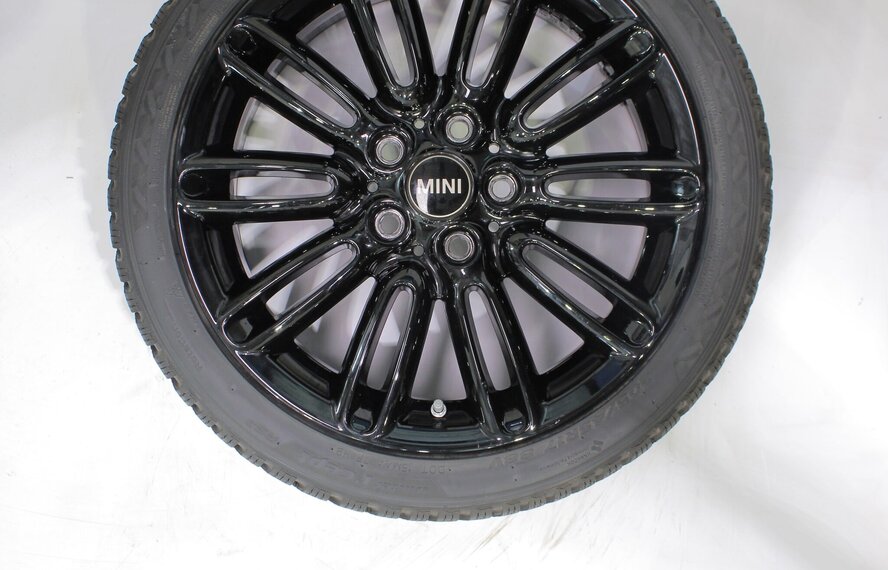 Mini Mini Cooper / S / One / Cabrio F55 F56 F57 500 17 inch velgen Hankook Winterbanden Origineel