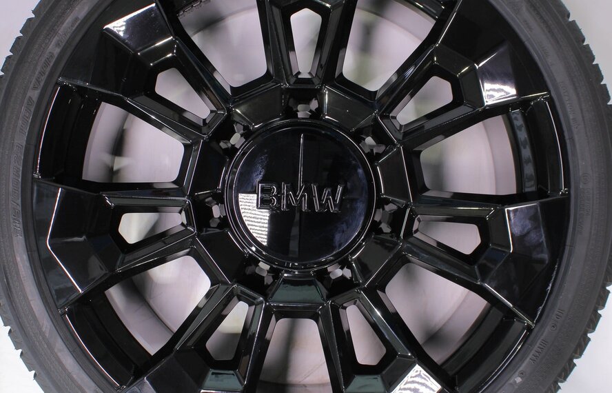 BMW BMW XM G09 923M 23 inch velgen Yokohama Winterbanden Nieuw Origineel