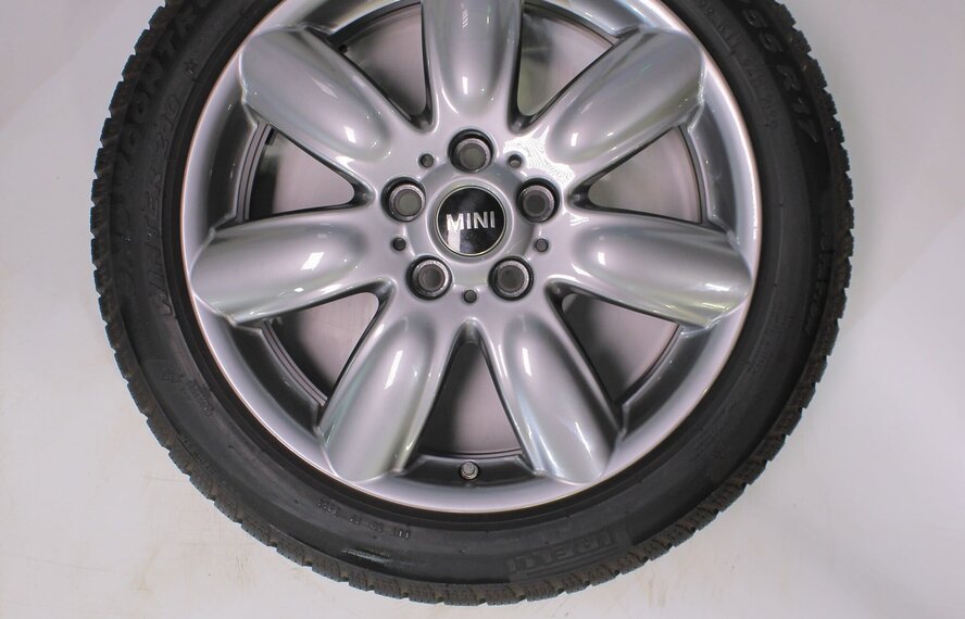 Mini Mini Clubman F54 528 17 inch velgen Pirelli Winterbanden Origineel