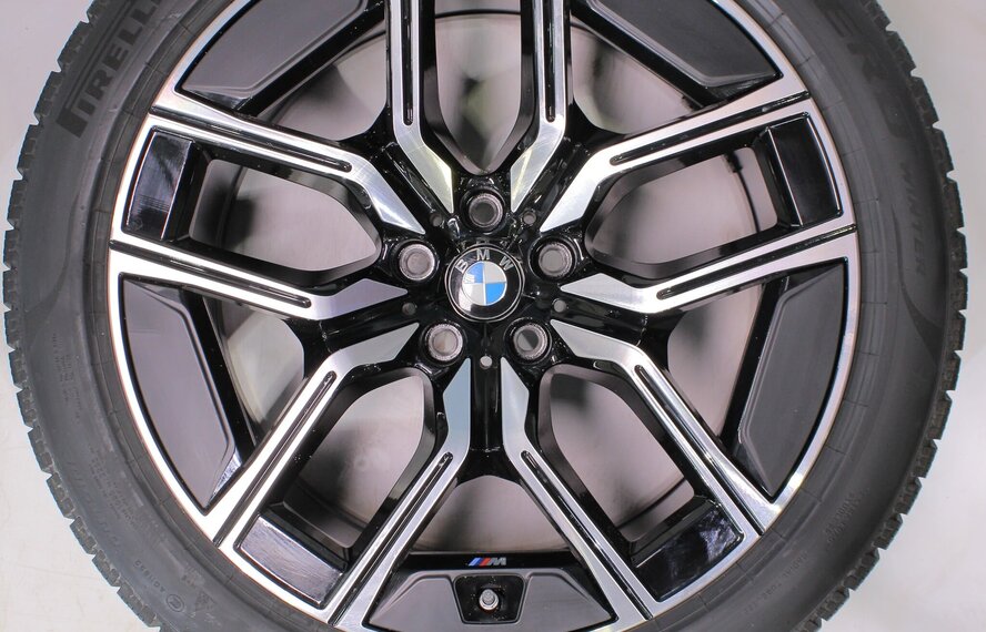 BMW BMW 7 serie G70 X3 G45 907M 20 inch velgen Pirelli Winterbanden Nieuw Origineel