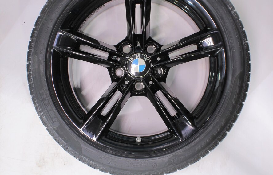 BMW BMW 3 4 serie F30 F31 F32 F33 F36 707 18 inch velgen Pirelli Runflat Winterbanden Nieuw Origineel