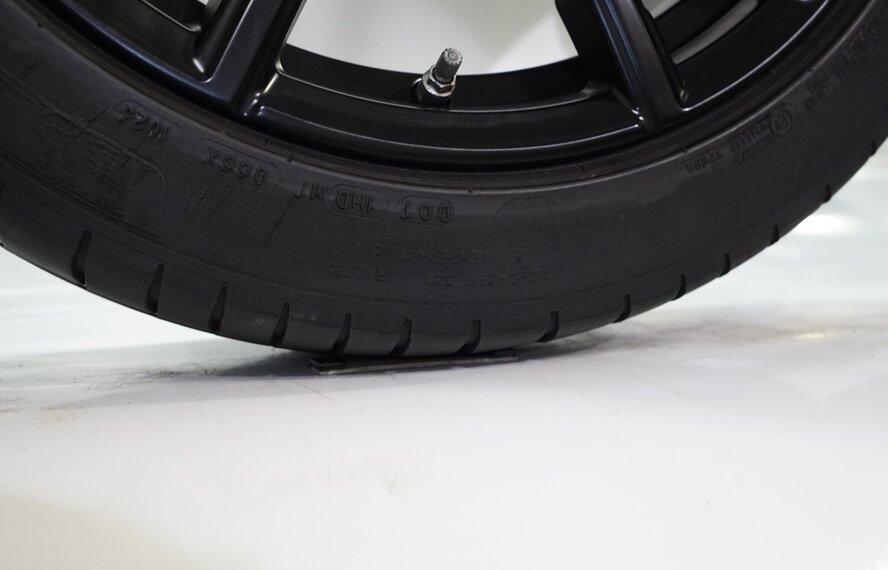 BMW BMW 2 serie 3 serie 4 serie G20 G21 G22 G42 780 18 inch velgen Michelin Runflat Zomerbanden Nieuw Origineel
