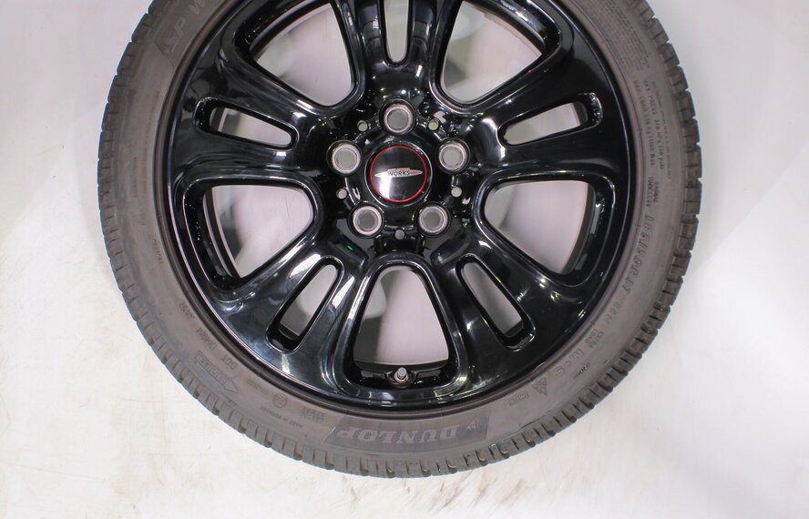Mini Mini Cooper / S / One / Cabrio F55 F56 F57 JCW510 17 inch velgen Dunlop Runflat Winterbanden Origineel