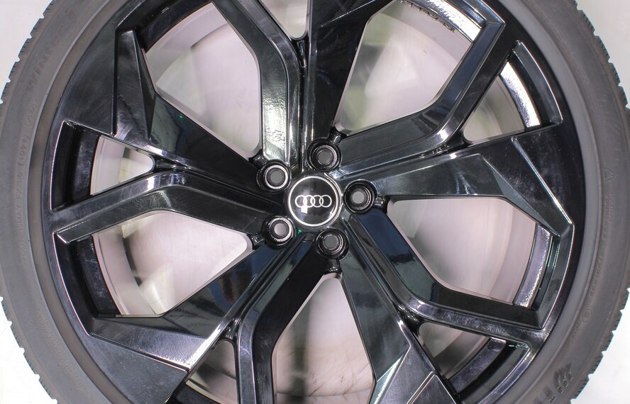 Audi Audi Q8 SQ8 RSQ8 23 inch velgen Hankook Winterbanden Origineel