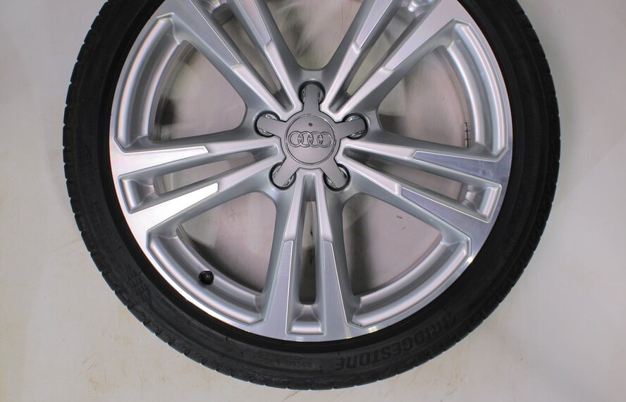 Audi Audi A3 8V 18 inch velgen Bridgestone Zomerbanden Origineel