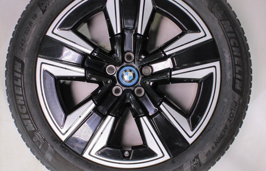 BMW BMW iX3 G08 842 19 inch velgen Michelin Runflat Winterbanden Origineel