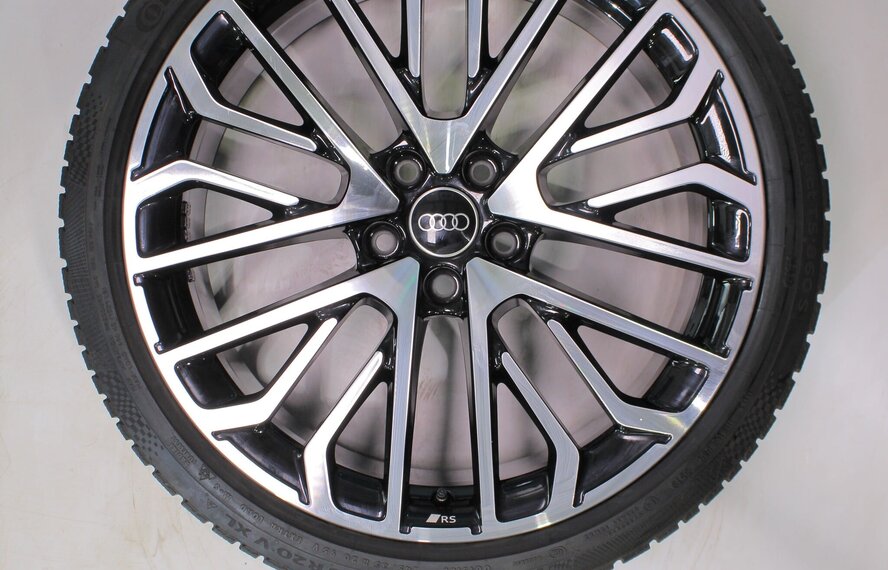 Audi Audi A5 S5 B10 20 inch velgen Continental Winterbanden Origineel