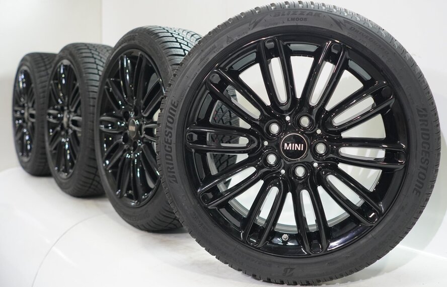 Mini Mini Cooper / S / One / Cabrio F55 F56 F57 500 17 inch velgen Bridgestone Winterbanden Nieuw Origineel
