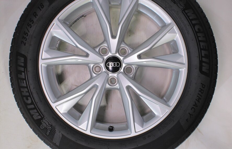 Audi Audi Q3 SQ3 F3B 18 inch velgen Michelin Zomerbanden Origineel