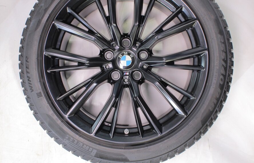 BMW BMW 2 serie 3 serie 4 serie G20 G21 G22 G42 796M 18 inch velgen Pirelli Runflat Winterbanden Origineel
