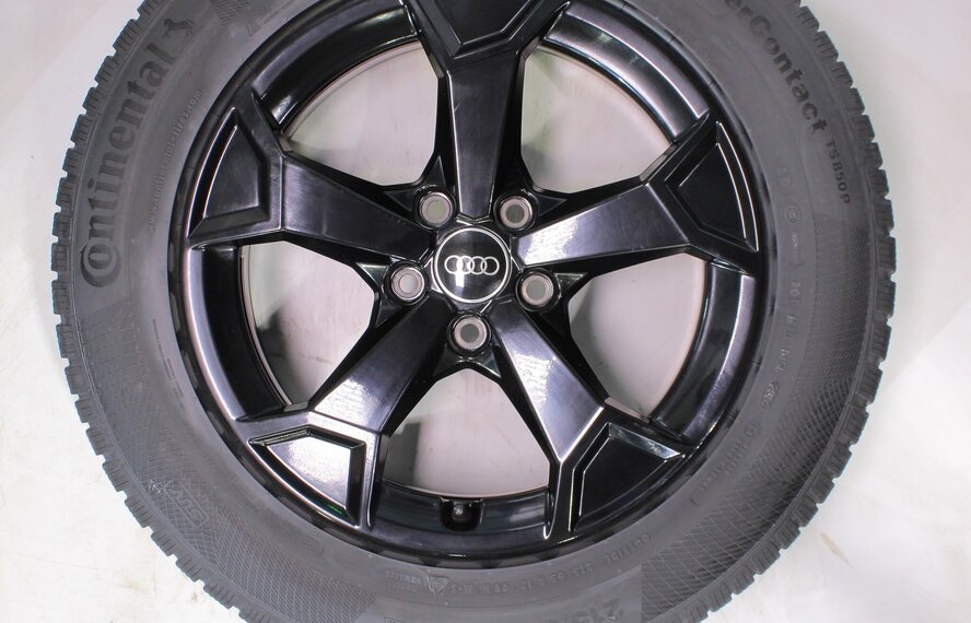 Audi Audi Q3 SQ3 F3B 17 inch velgen Continental Winterbanden Origineel