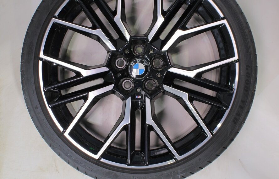 BMW BMW 5 serie G30 G31 8 serie G14 G15 G16 894M 20 inch velgen Goodyear Runflat Zomerbanden Origineel
