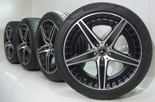 Mercedes Mercedes EQE V295 AMG 20 inch velgen Pirelli Zomerbanden Origineel