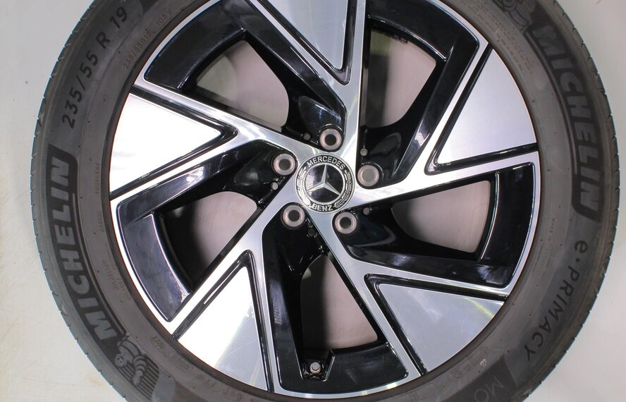 Mercedes Mercedes GLC X254 19 inch velgen Michelin Zomerbanden Origineel