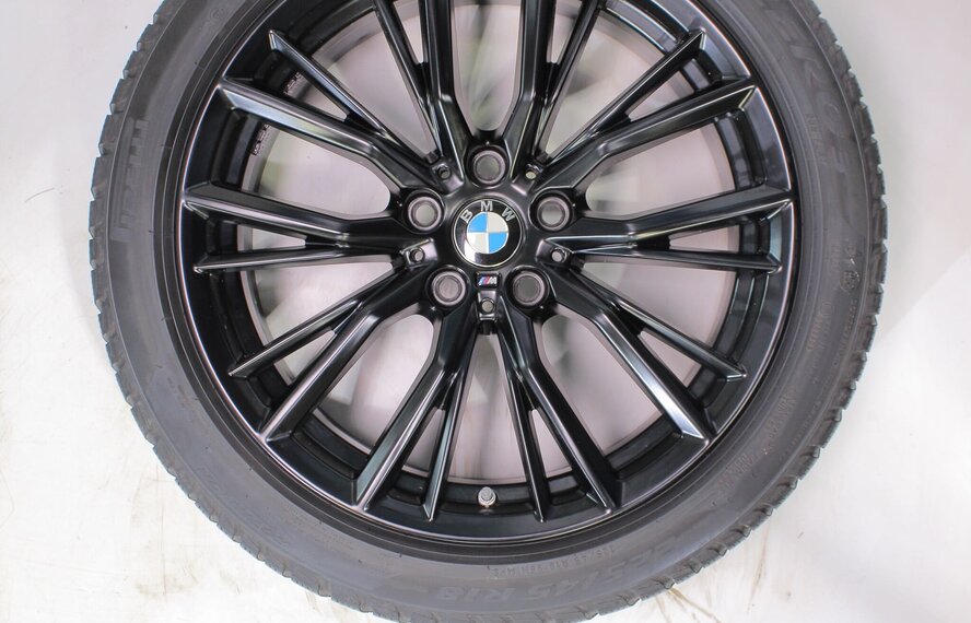 BMW BMW 2 serie 3 serie 4 serie G20 G21 G22 G42 796M 18 inch velgen Pirelli Runflat Winterbanden Origineel