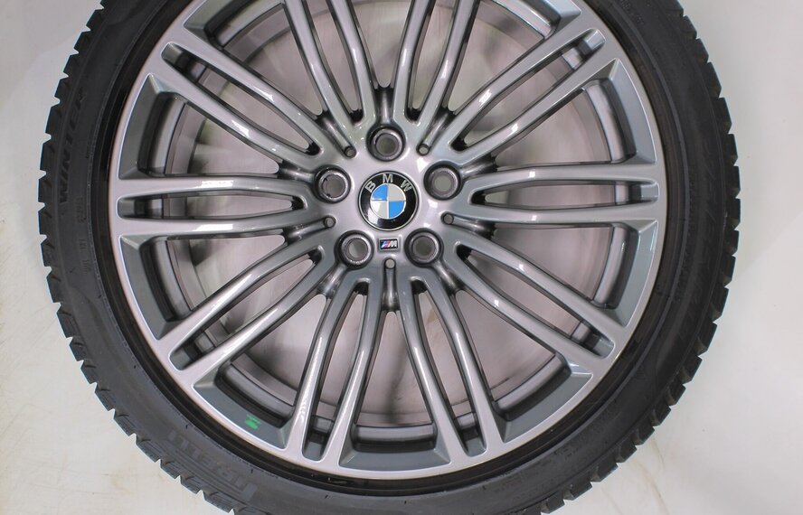 BMW BMW 5 serie G30 G31 8 serie G14 G15 G16 664M 19 inch velgen Pirelli Runflat Winterbanden Nieuw Origineel