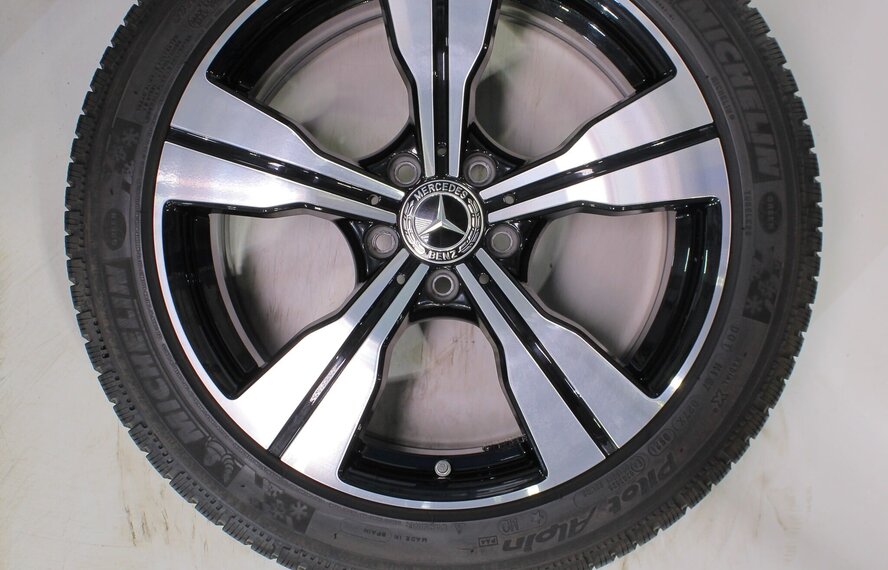 Mercedes Mercedes C-Klasse C206 S206 W206 18 inch velgen Michelin Winterbanden Origineel
