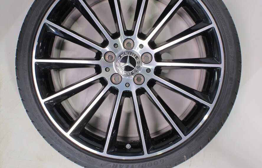 Mercedes Mercedes E Klasse W213 S213 20 inch velgen Goodyear Runflat Zomerbanden Origineel
