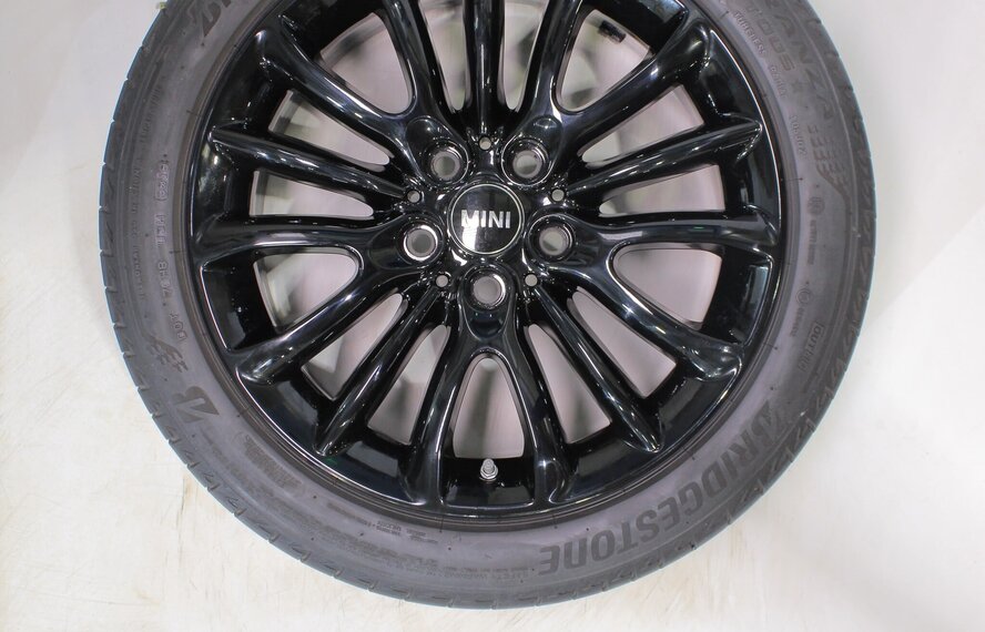 Mini Mini Clubman F54 519 17 inch velgen Bridgestone Zomerbanden Origineel