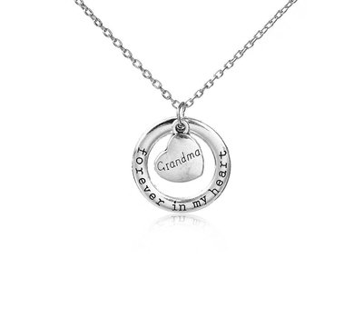 Moederdag cadeau Ketting forever in my heart Grandma