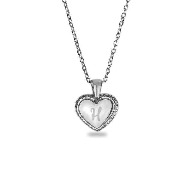 Hanger hart Amora met Letter Zilver
