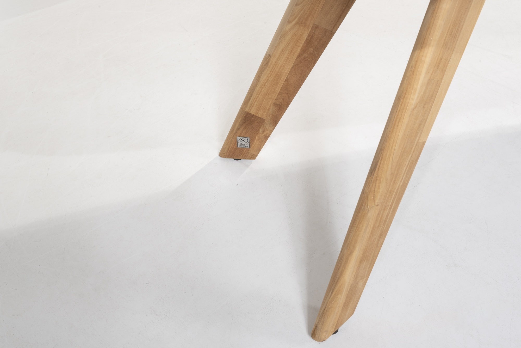 Showroom sale Montana tuintafel + Nora tuinstoel