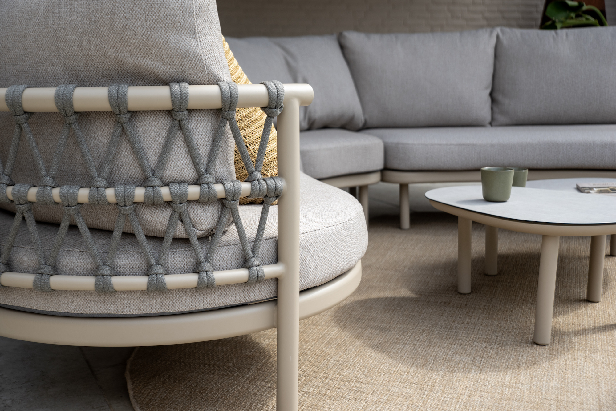 4SO Piacenza loungebank Latte