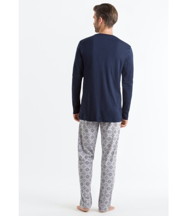 Night & Day Long Pyjama Round Ornament (075111)