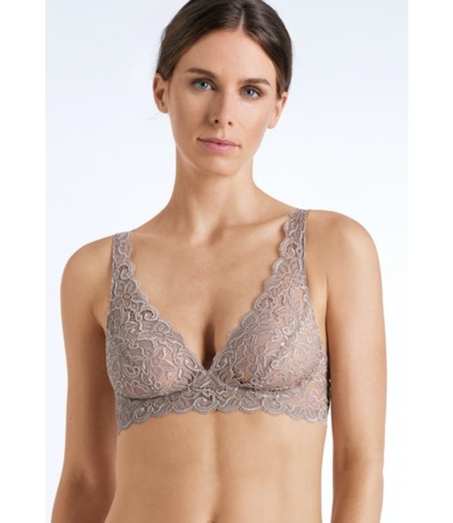 Hanro Luxury Moments All Lace Soft Cup Bra - Black