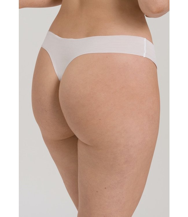 Invisible Cotton Thong White (071225)