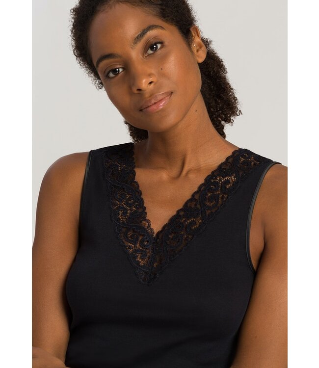 Moments Sleeveless V-Neck Top Black (071486)