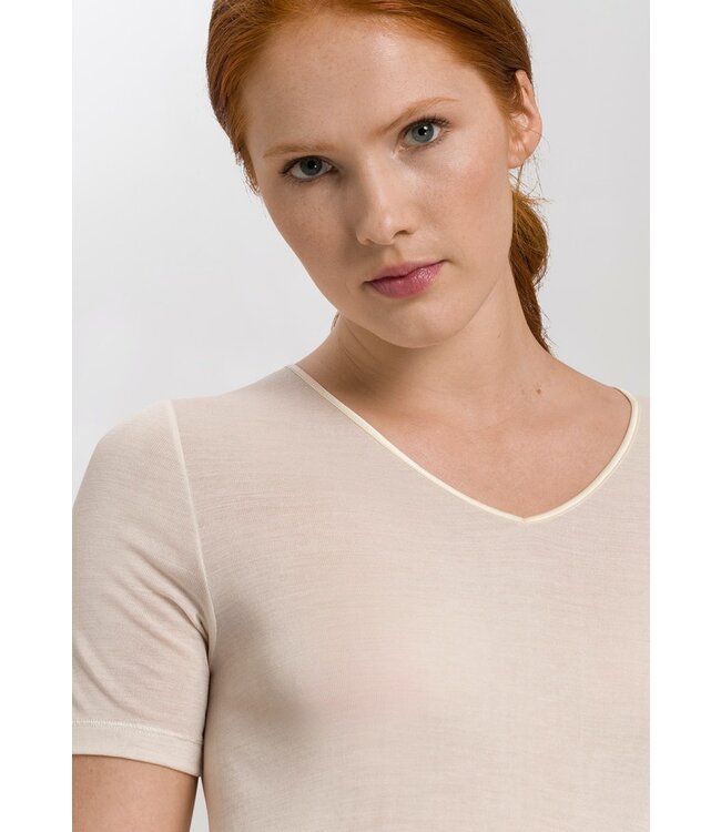 Hanro Pure Silk T-Shirt Pale Cream (071718)