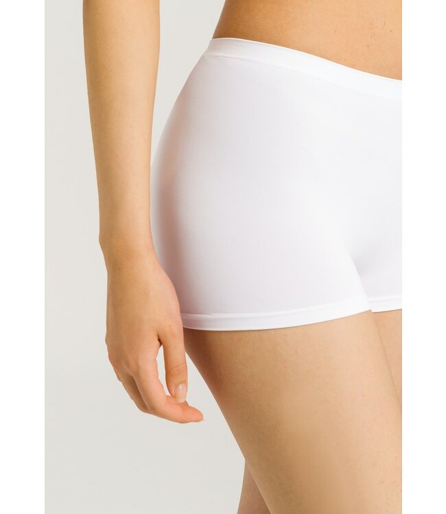 Touch Feeling Panty White (071822)